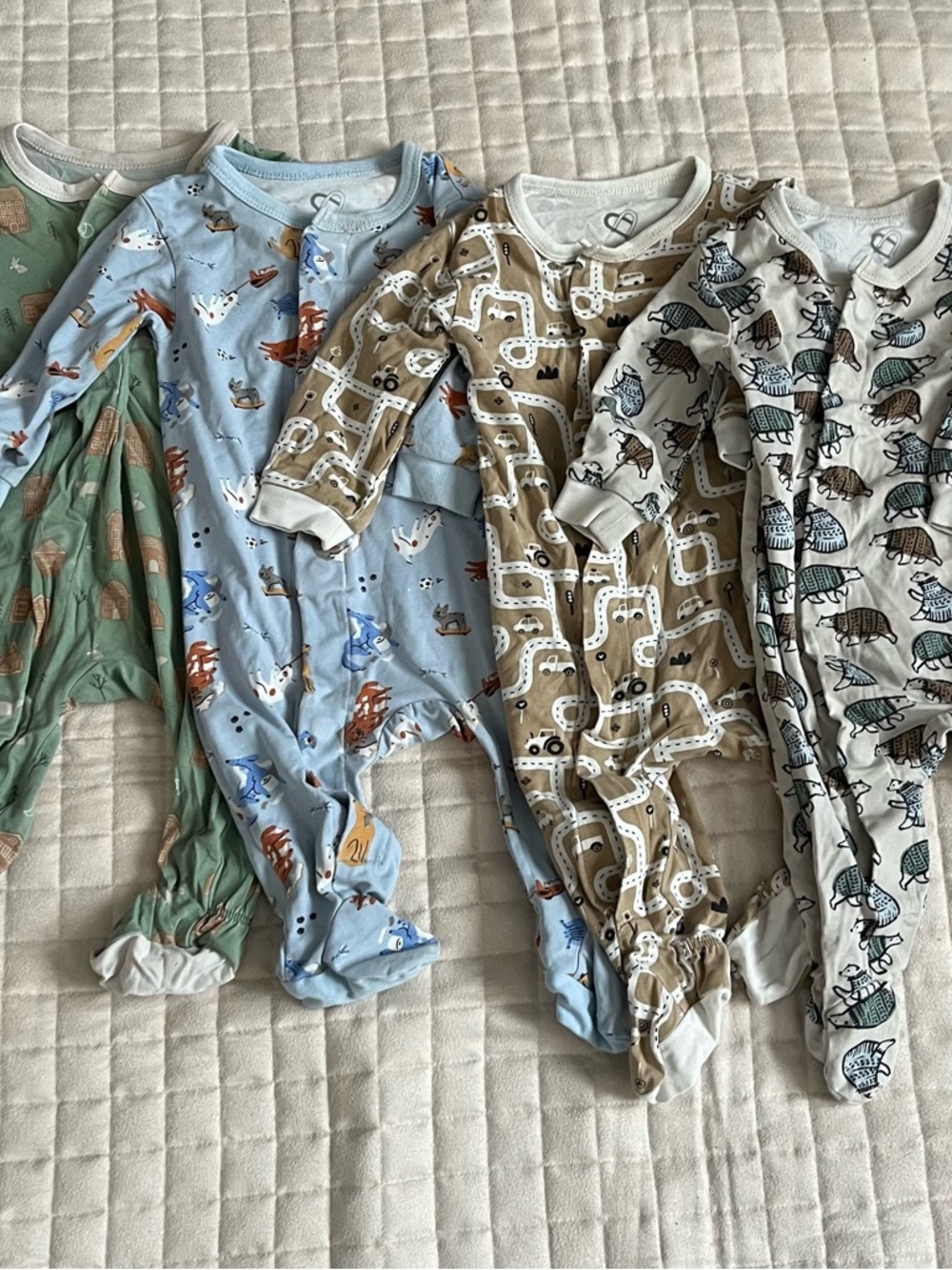 Set of Magnetic Close Colle Colle Baby Sleepers